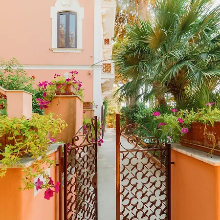 Chiara - Lavi Luxury וילה קאפרי